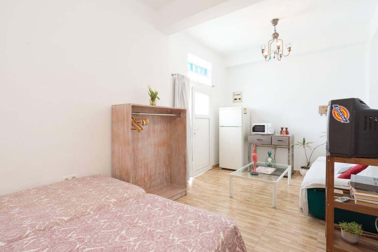Habitacion Doble En Villa Malaga Bagian luar foto