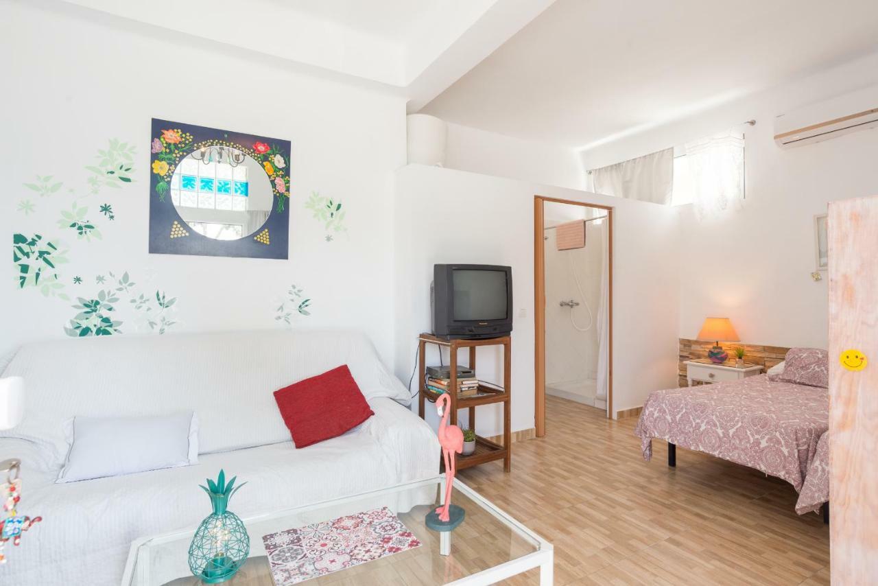 Habitacion Doble En Villa Malaga Bagian luar foto